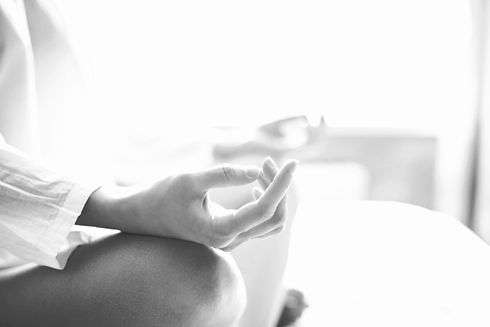 Yoga%2525252520at%2525252520Home_edited_edited_edited_edited_edited_edited.jpg