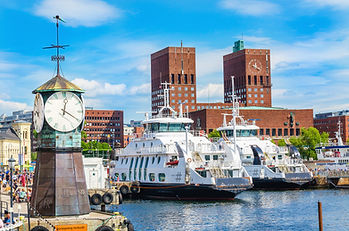 bigstock-Clock-on-Aker-Brygge-Dock-pop-106586081.jpg