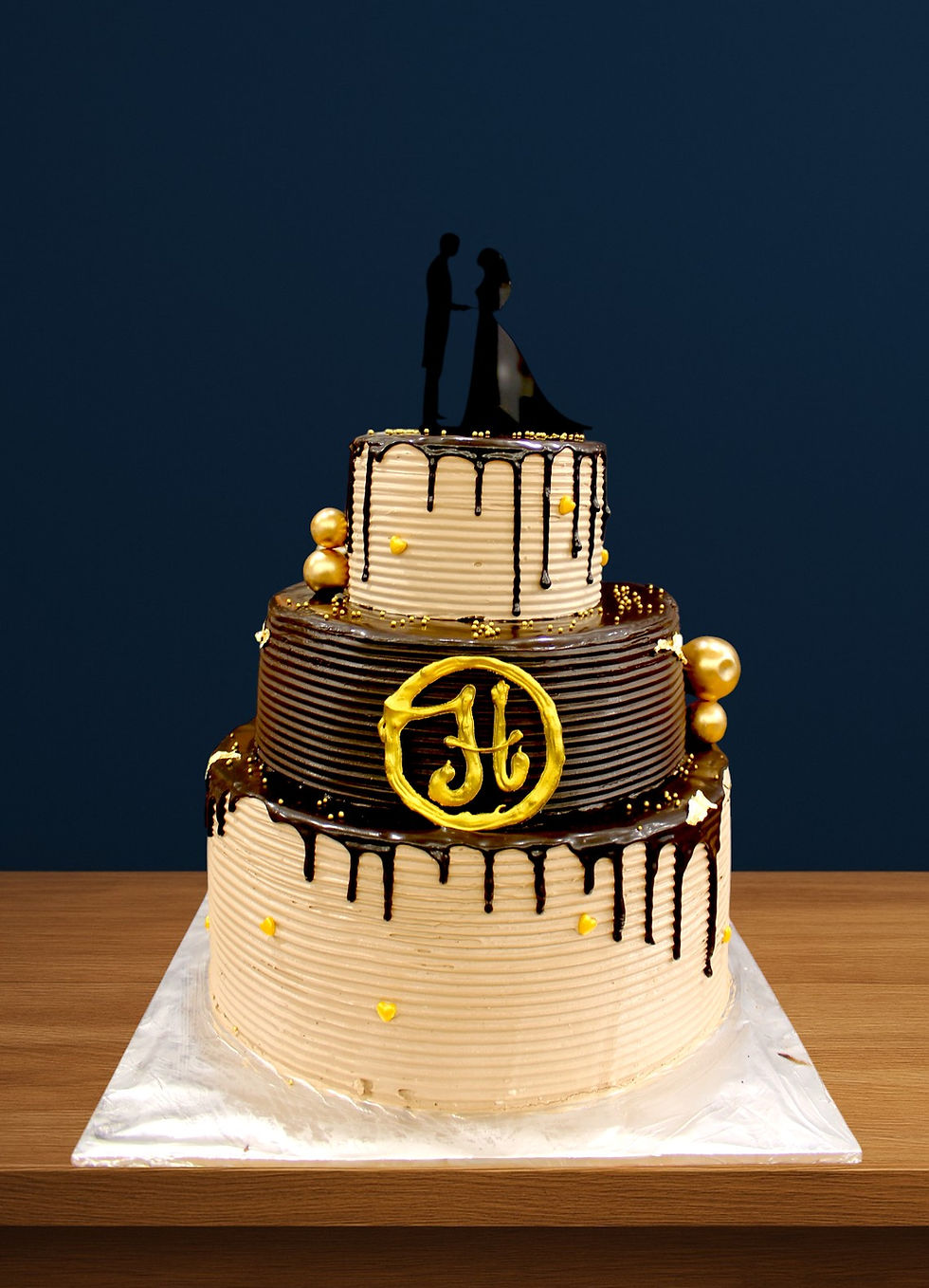 Golden Drizzle Romance Cake