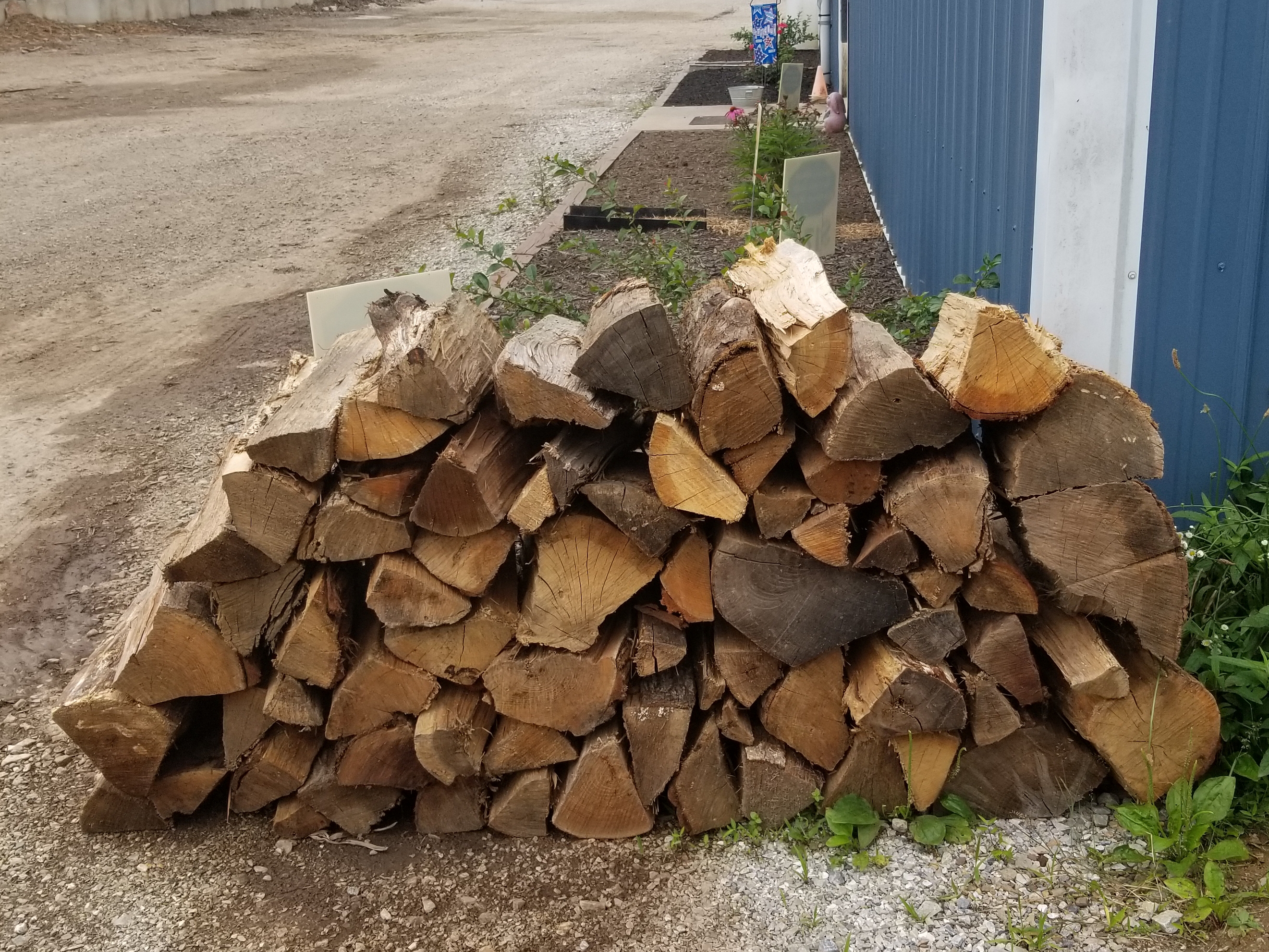 Split & Seasoned Hardwood Firewood