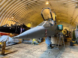 XX842 Hangar 1