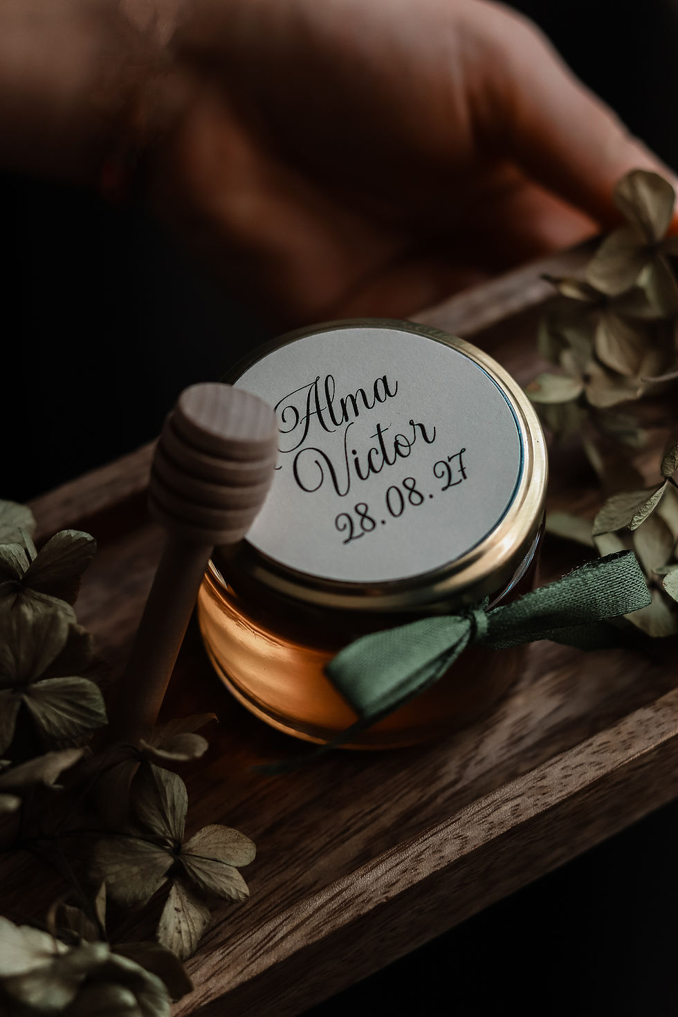 Miniature : Pot de miel mariage personnalisé – cadeau invité raffiné avec cuillère en bois