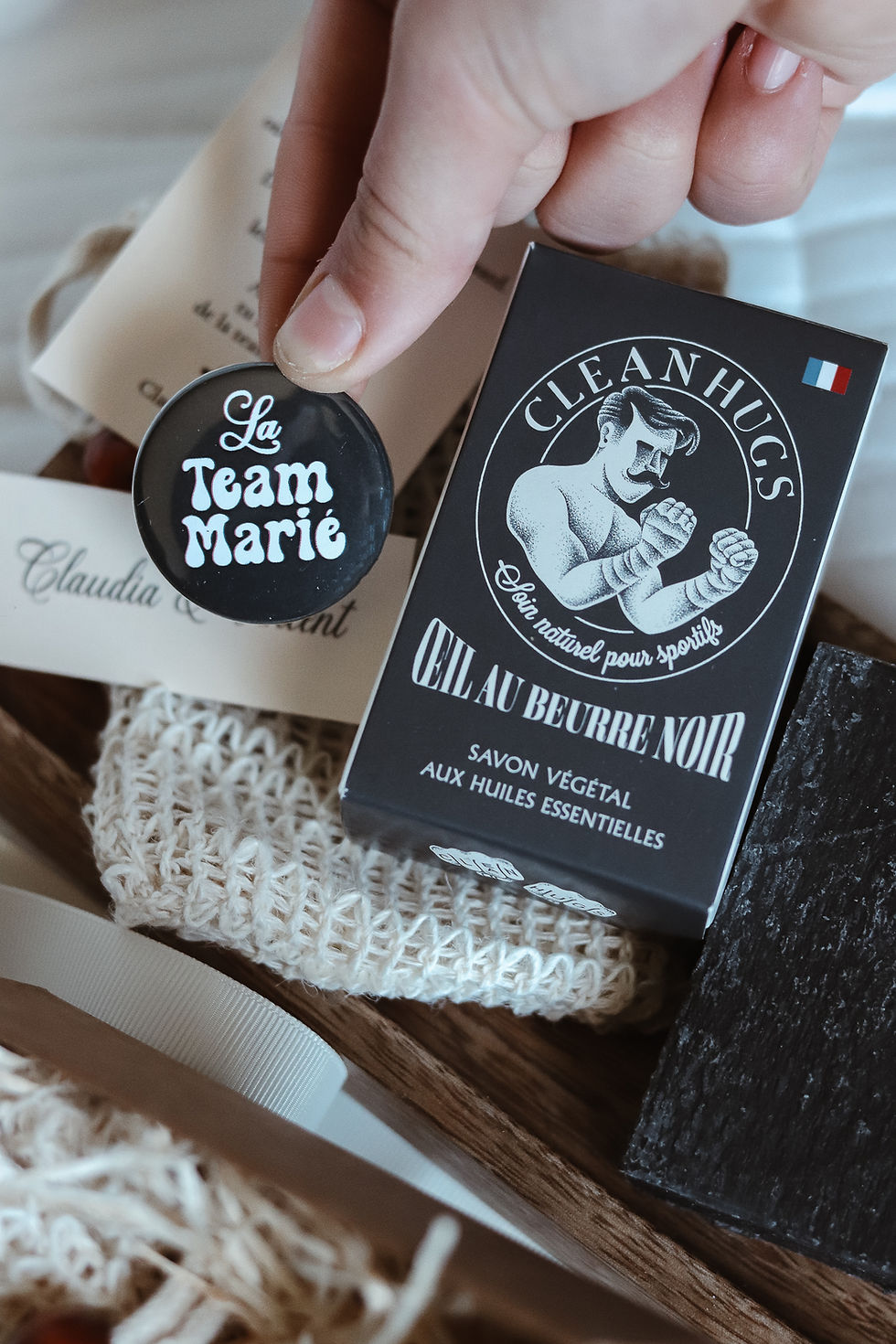 Miniature : 10 petits coffrets cadeau invités homme personnalisés - La Team du marié