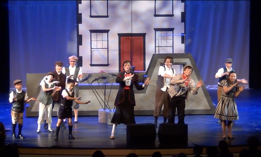 Mary Poppins dancing with chimney sweeps, 2017