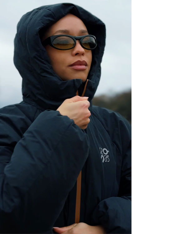 sarah-loescher-on-loewe-jenny-augusta-monteiro