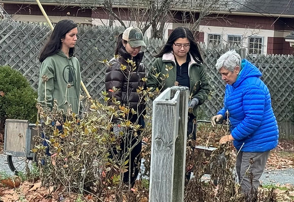 Hanover Gardening Club and AXiD Sorority