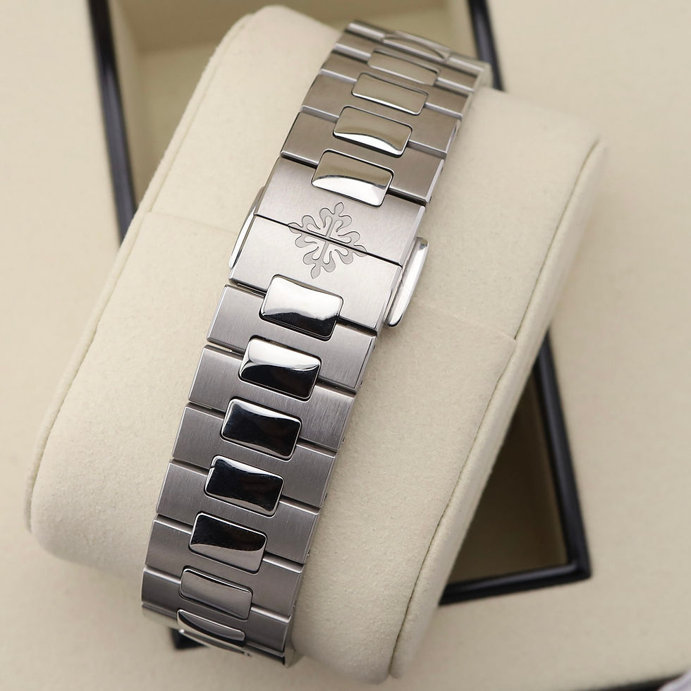 Thumbnail: Gents stainless steel Patek Philippe Travel Time Chronograph Nautilus 5990/1A-01