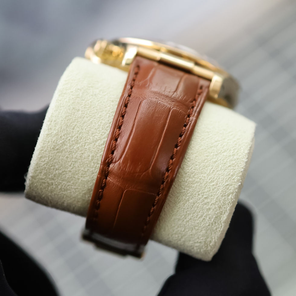 Thumbnail: 18ct Yellow Gold Rolex Daytona Leather Strap  White  Dial With Box & Papers 2014