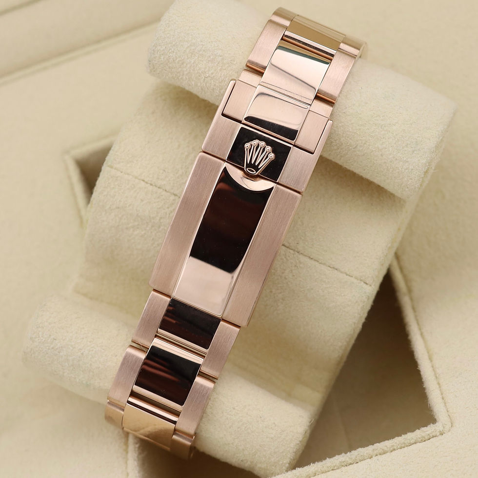 Thumbnail: 2023 Everose Gold Rolex Daytona New Sundust Dial 116505