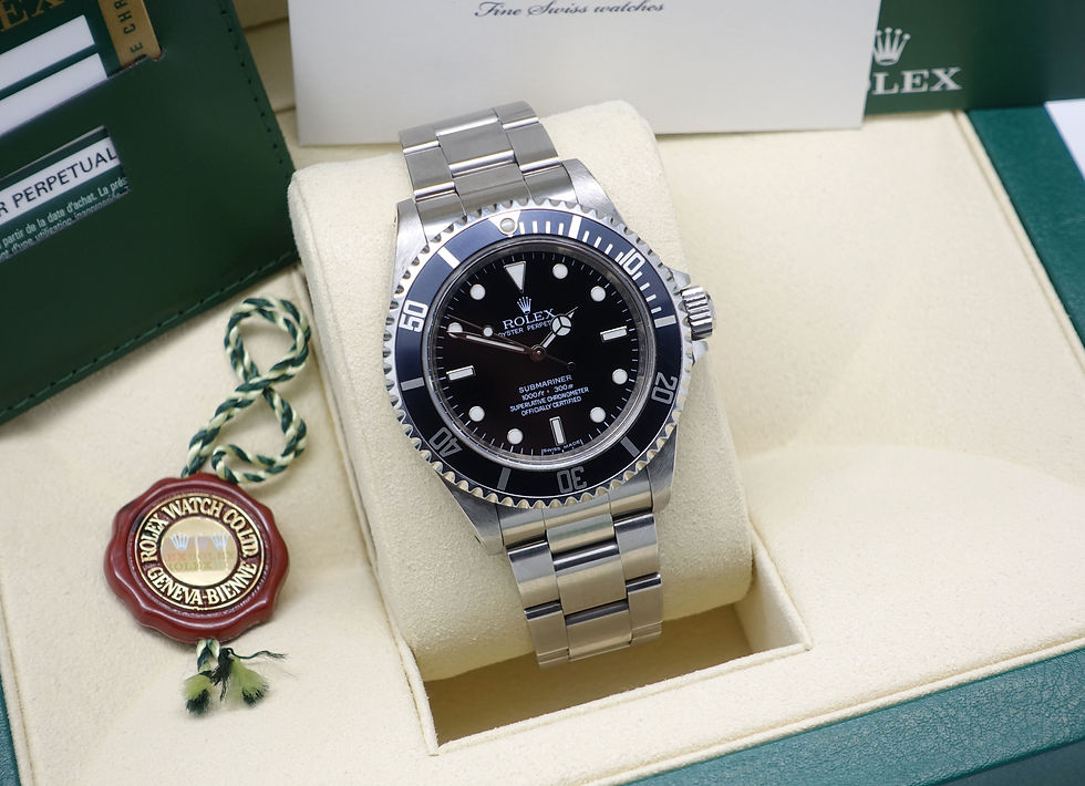Thumbnail: Final Production G Serial 2010 Stainless Steel Rolex Submariner 14060M 4 Liner