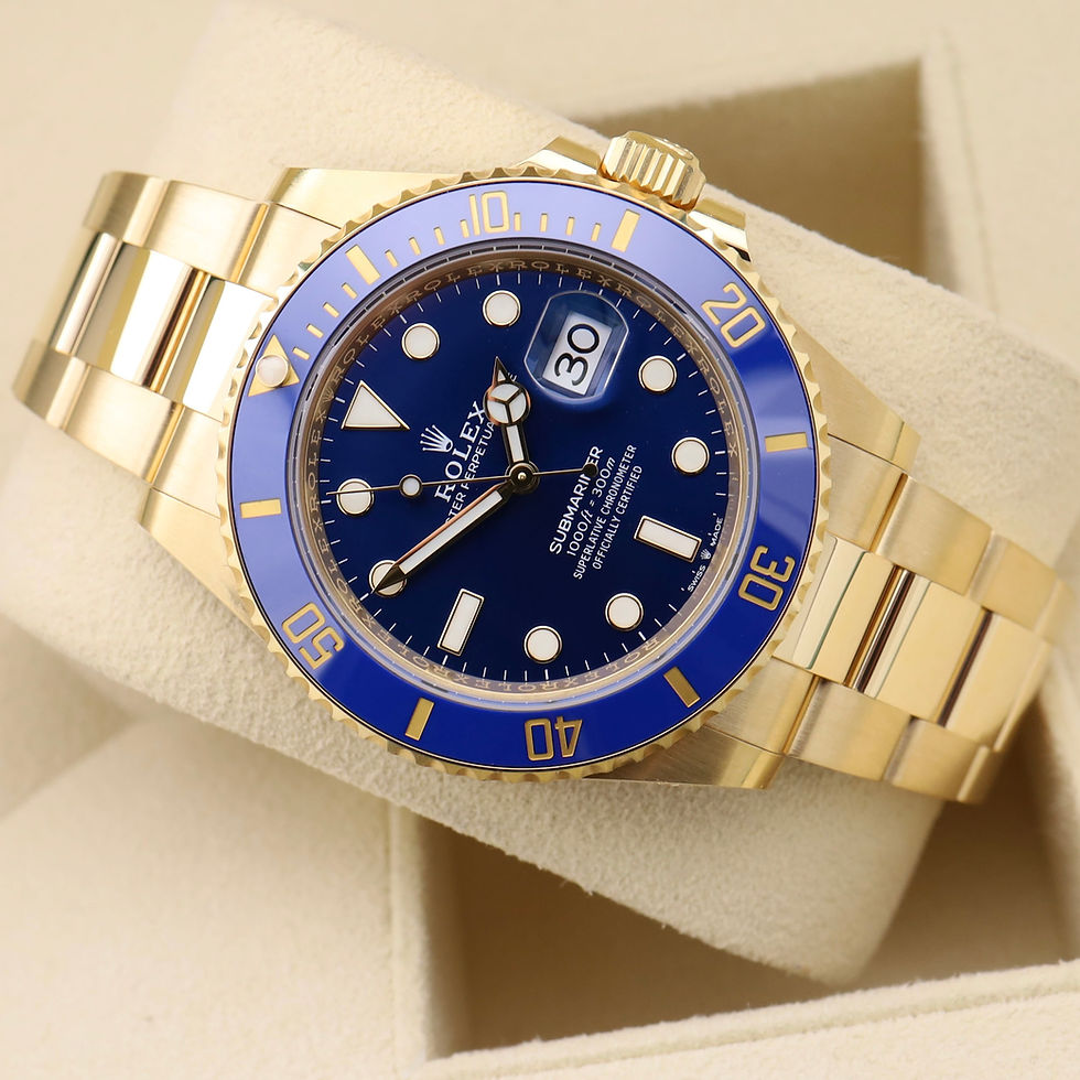Thumbnail: Rolex Submariner Yellow Gold Blue Kit 126618LB 2022 With Box & Papers