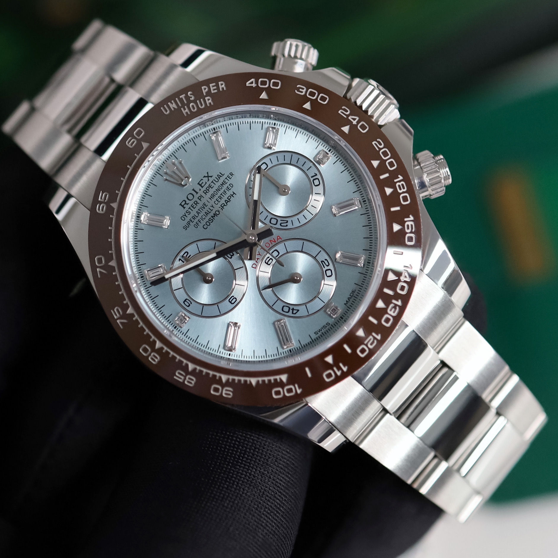 Factory Baguette Diamond Dial Platinum Rolex Oyster Perpetual Daytona 116506A
