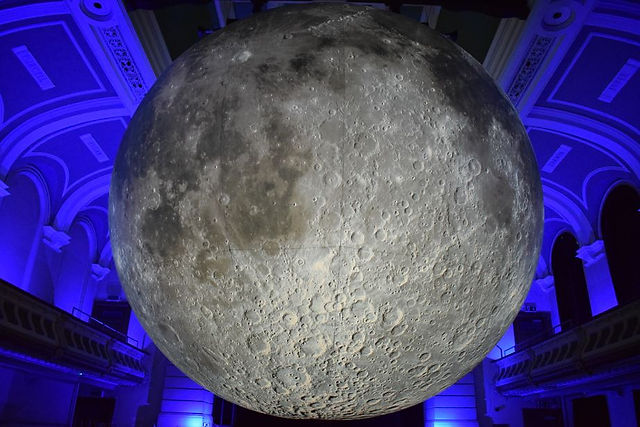 moonbirkenhead6