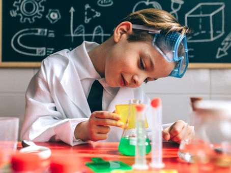 Développer la curiosité scientifique de mon enfant🧪🔍