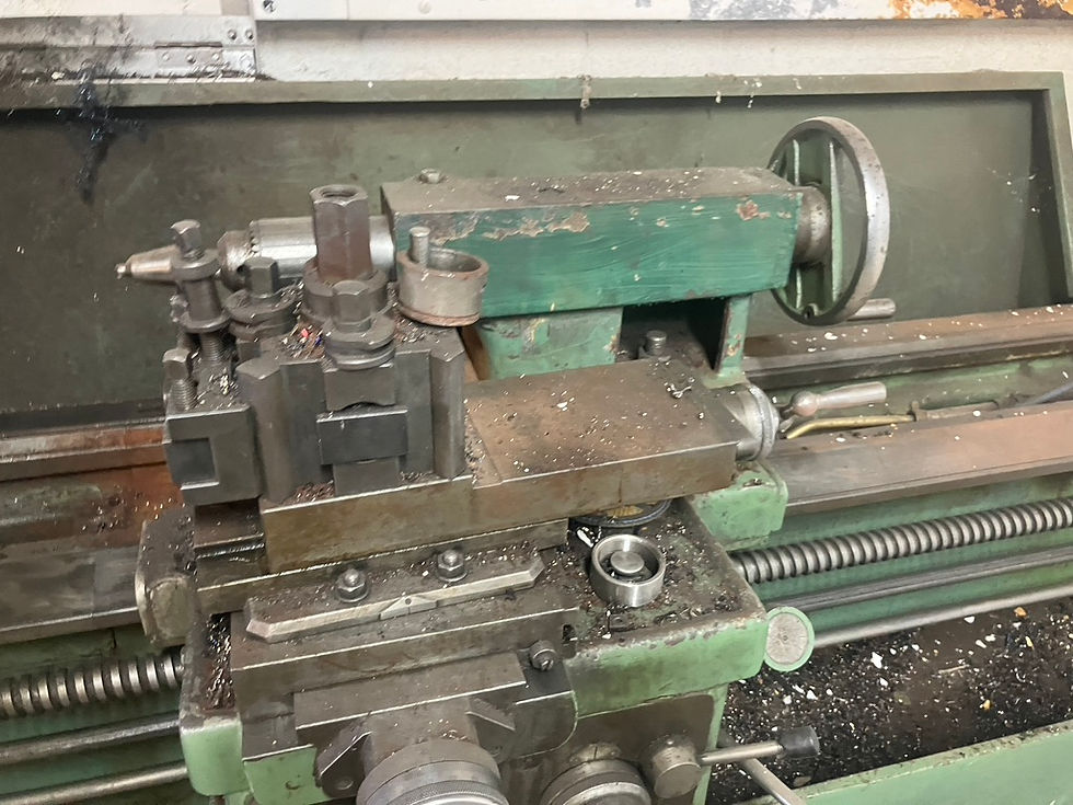 01: GORNATI GAP BED CENTRE LATHE
