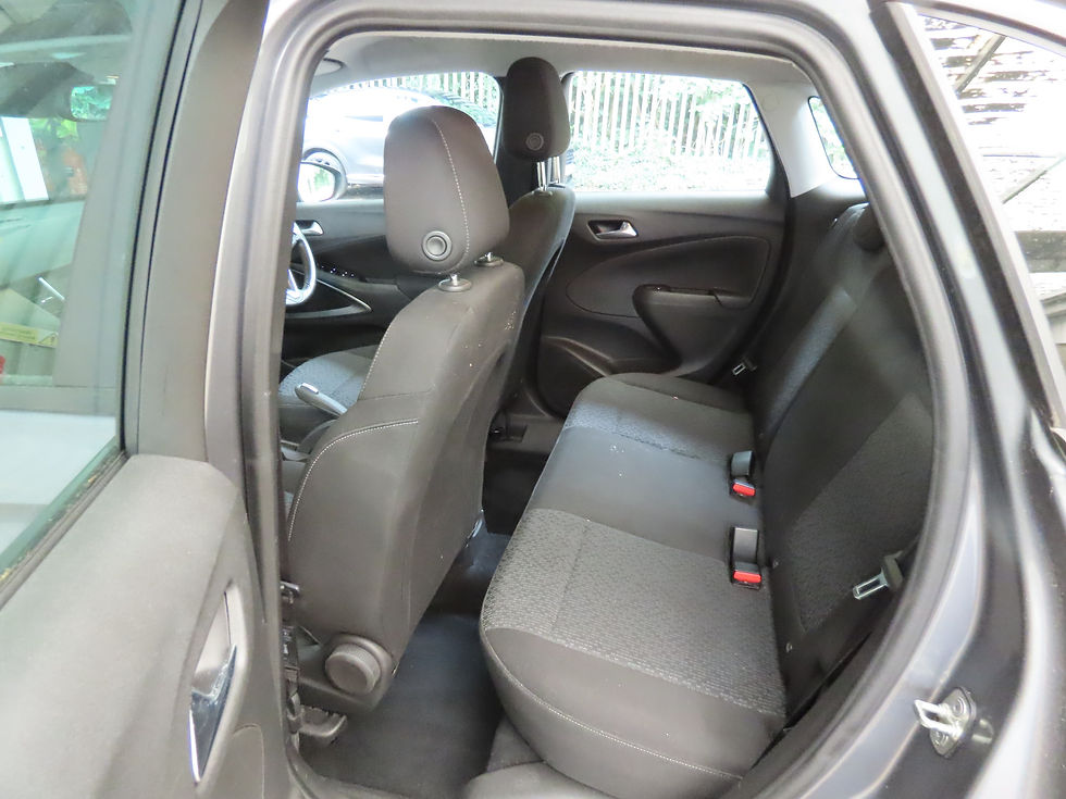 Thumbnail: Vauxhall Crossland X | DW18CGZ | 1.2 PETROL HATCHBACK