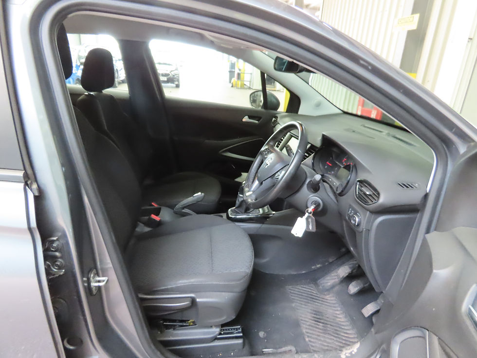 Thumbnail: Vauxhall Crossland X | DW18CGZ | 1.2 PETROL HATCHBACK