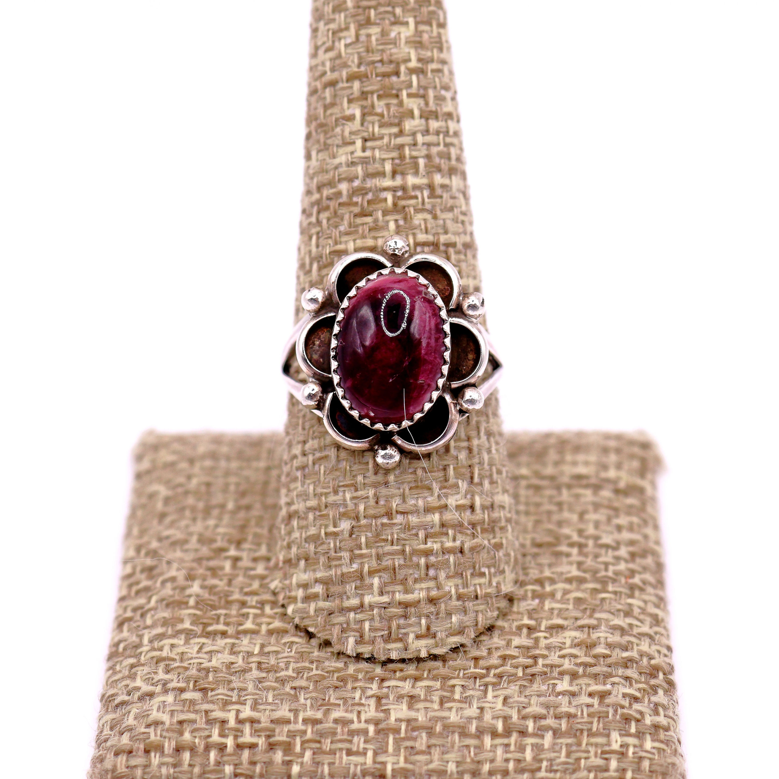 Handmade Sterling Silver Purple Spiny Oyster Shell Floral Ring – Size 9