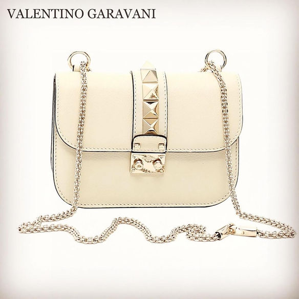 VALENTINO GARAVANI（ヴァレンティノ ガラヴァーニ）レンタルバッグ