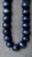 20MM DISTRESSED BLUE WOODEN BEADED NECKLACE CLOSE