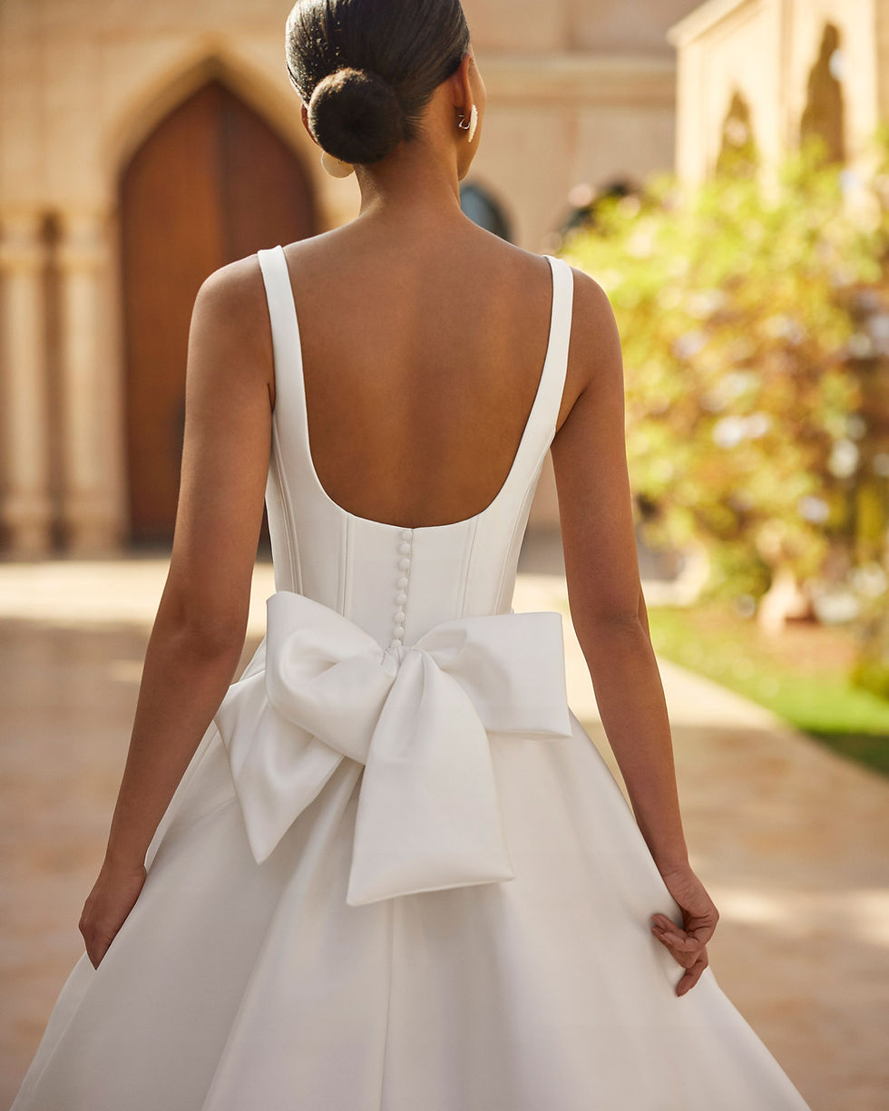 Thumbnail: Backline view of Square Neck Satin Wedding Dress by Rosa Clara