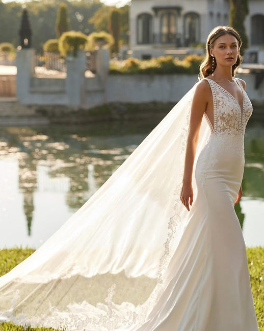 Elle | Fit & Flare Wedding Dress With Cape by Rosa Clara | May & Grace Bridal Elle | Fit & Flare Wedding Dress With Cape by Rosa Clara | May & Grace Bridal