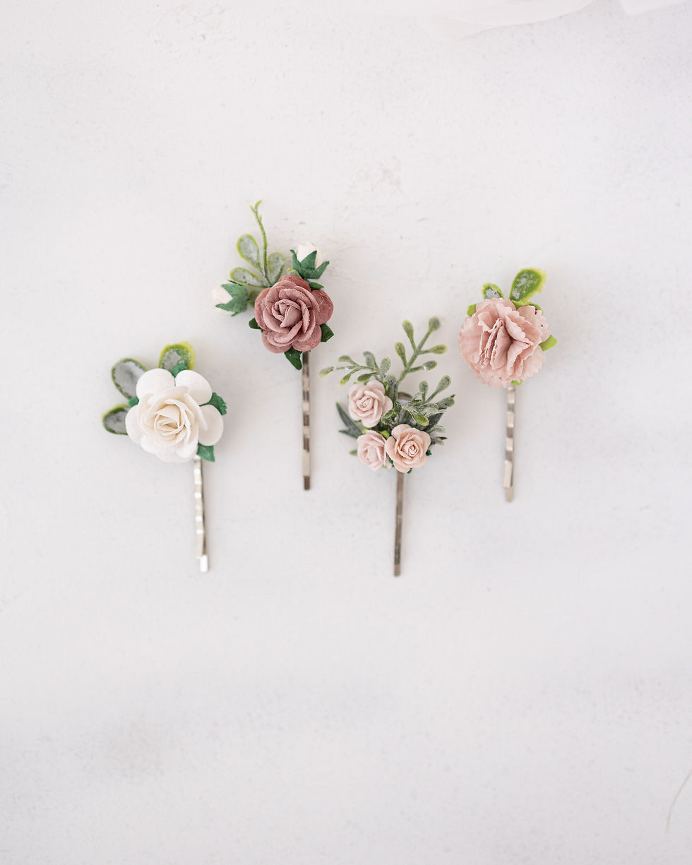 Miniaturbild: Braut Haarschmuck Haarblumen mit  Rosen und Schleierkraut. Haarnadel mit Blüten