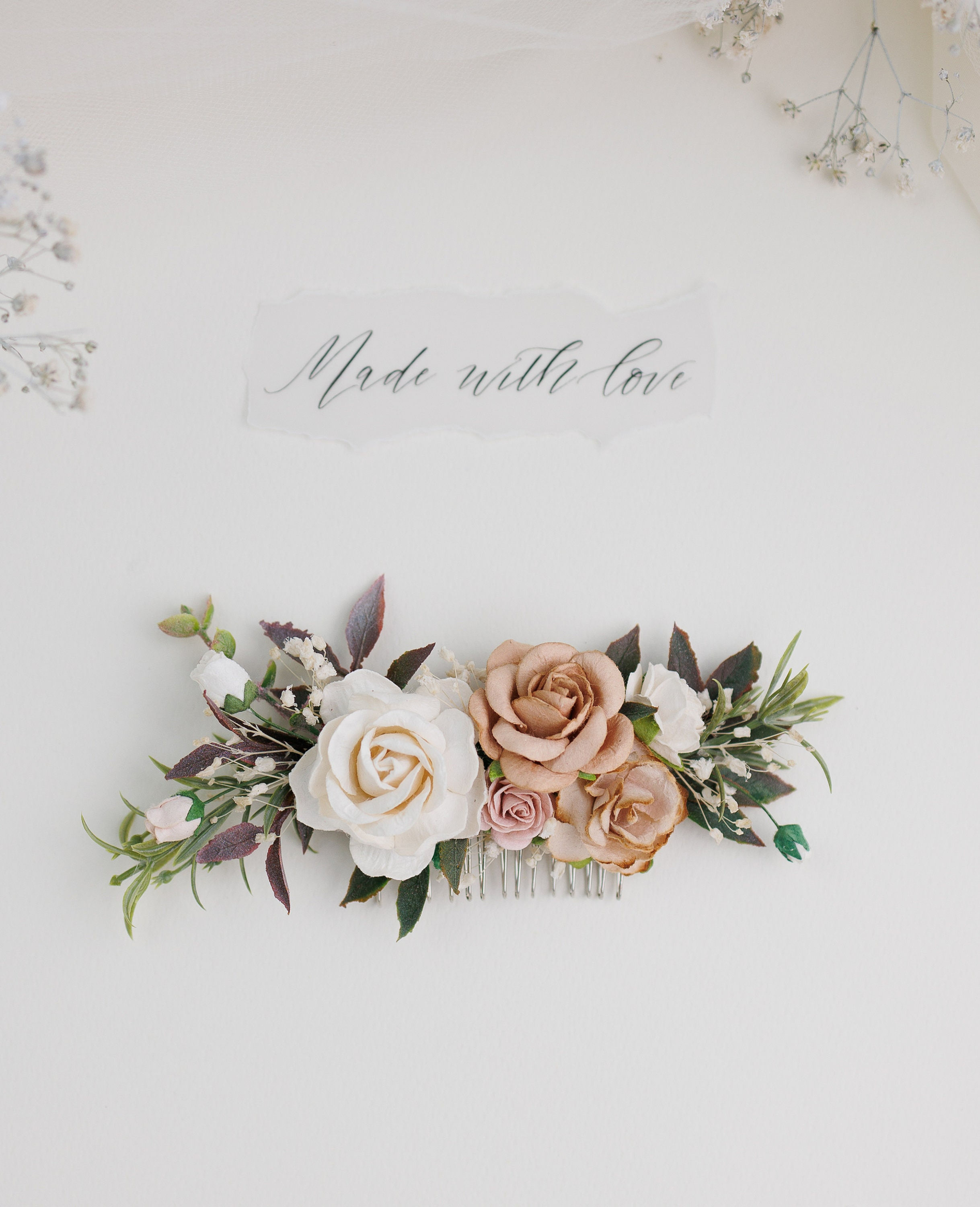 Braut Haarkamm mit Rosen und Eukalyptus in ivory und taupe. Hochzeit Haarschmuc
