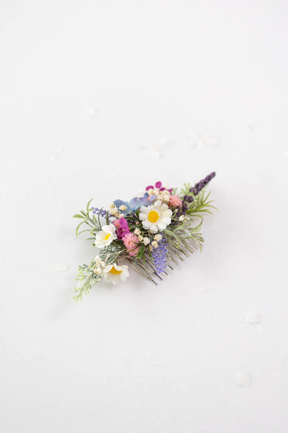 Miniaturbild: Braut Haarkamm mit Wiesenblumen. Hochzeit Haarschmuck für die Braut. Boho Kopfs