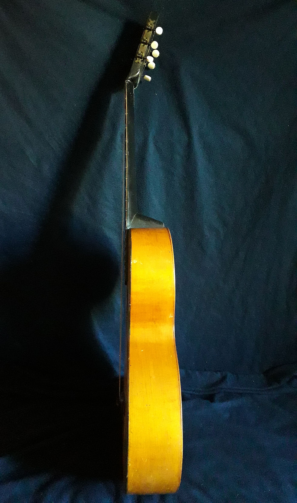 Miniatura: Guitarra parlor Phil Keller (1800)