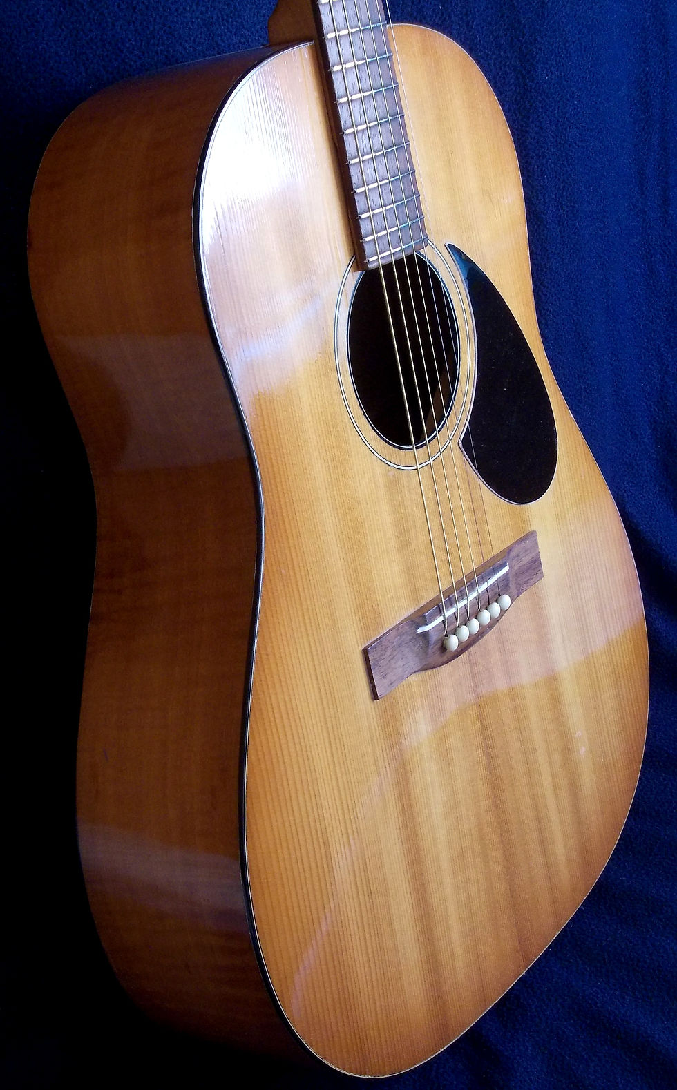 Miniatura: Hofner 491 de 1961