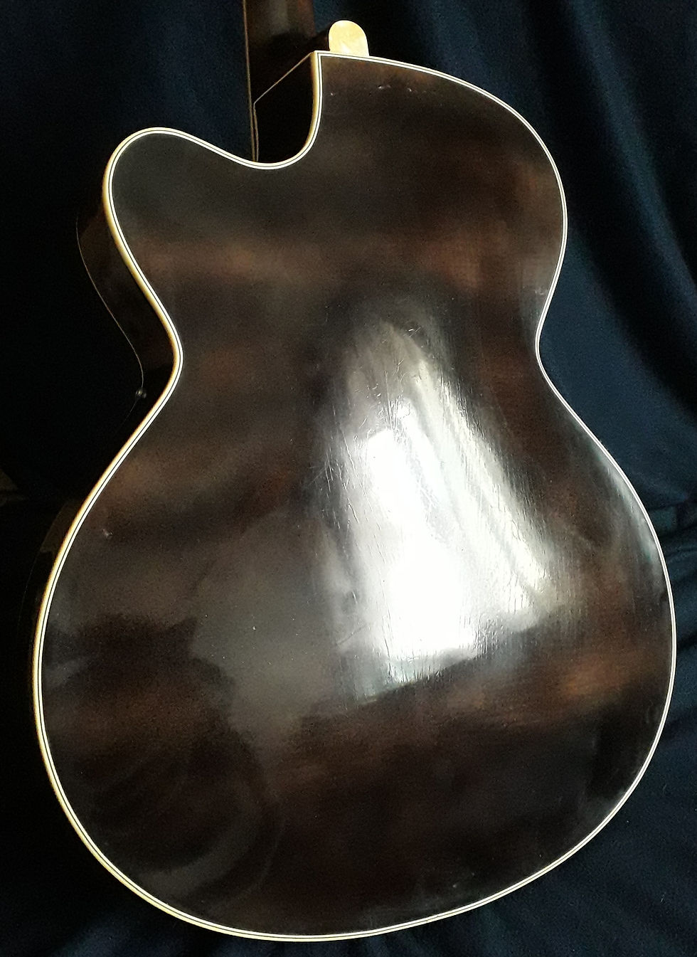 Miniature : Hofner 458 model (1-7-1959)
