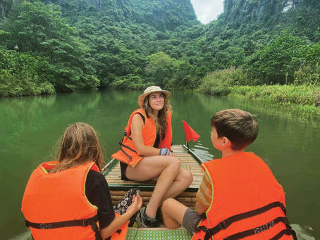 Travel, Teeth & Mom Guilt in the Land of Smiles