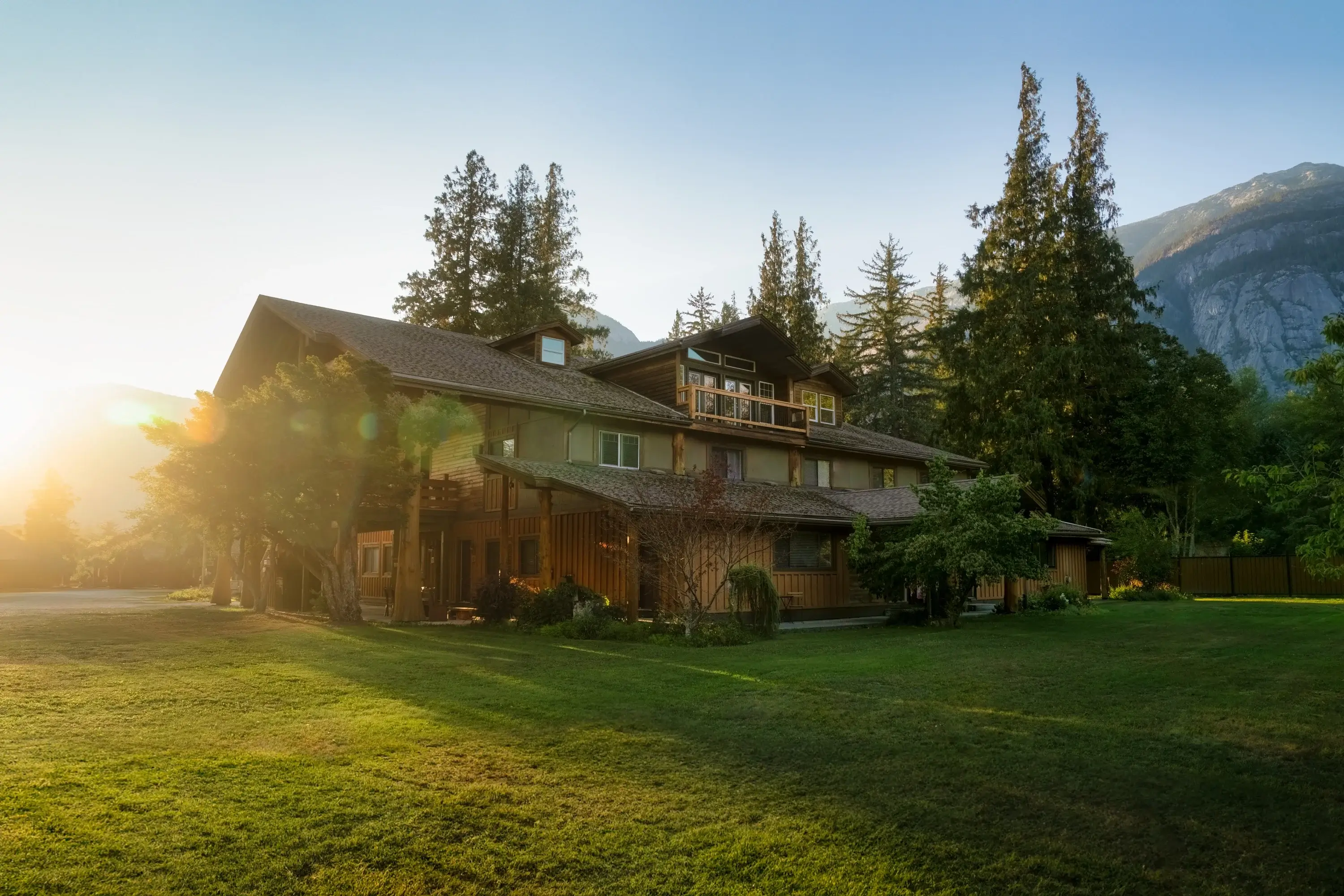 Bella Coola Mountain Lodge