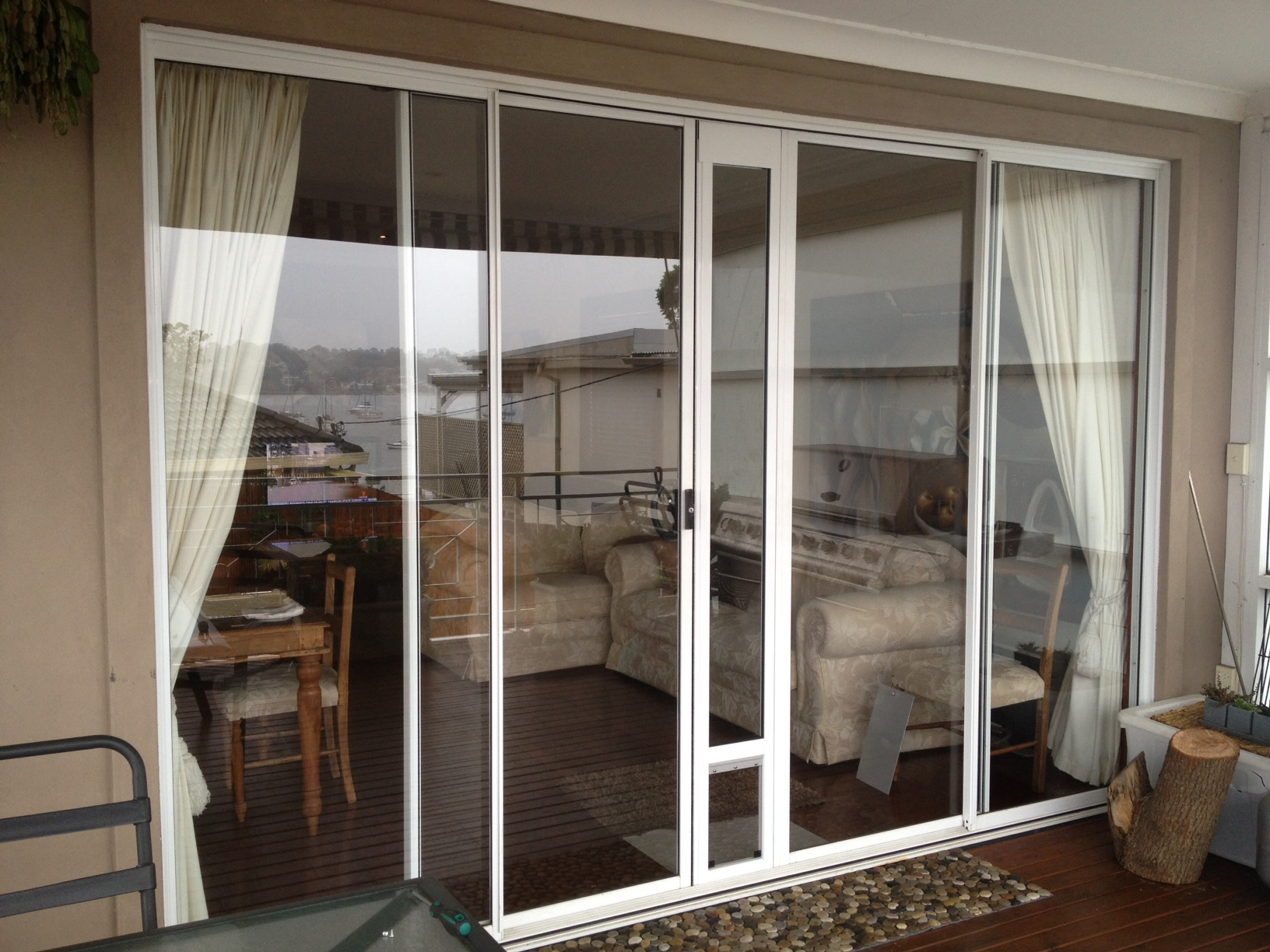 Patio Pet Door Inserts for Sliding Doors, Fully Lockable,Fast Delivery