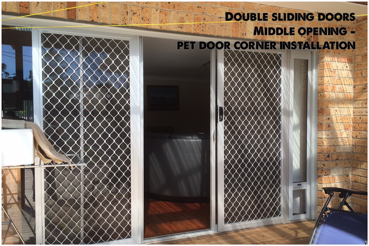 Patio Pet Door Inserts for Sliding Doors, Fully Lockable,Fast Delivery
