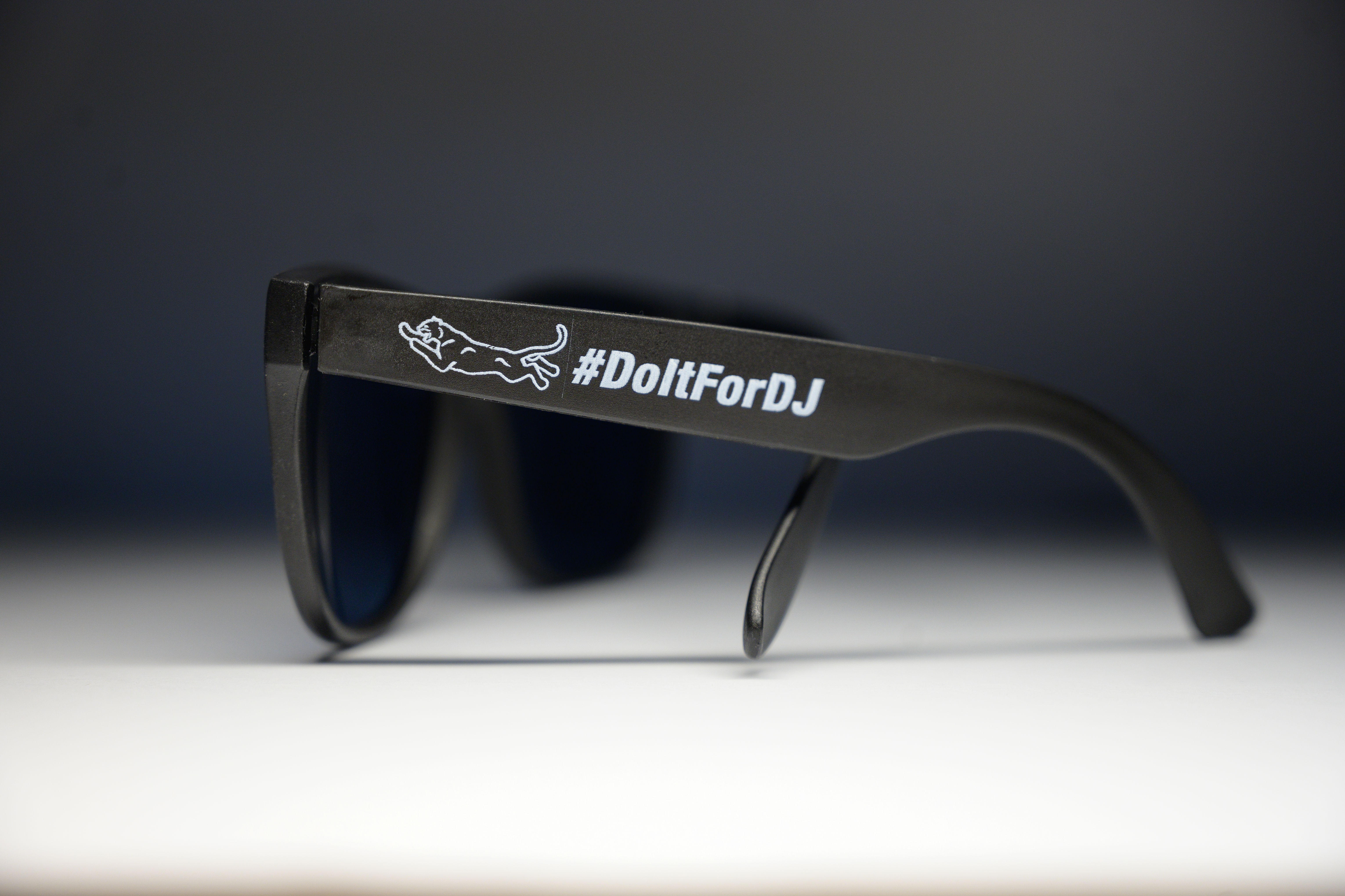 BlackOut #DoItForDJ Shades