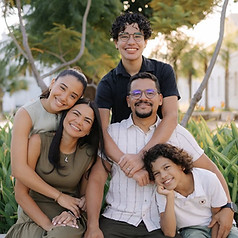 Tiago e Lilica Albuquerque_edited.jpg