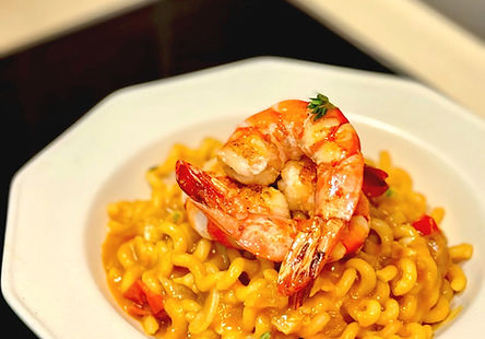 特濃龍蝦湯捲捲意粉