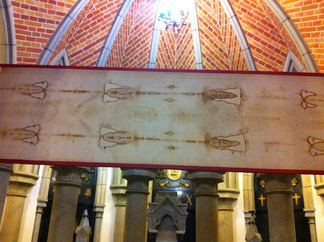 Cópia do Santo Sudário. Foto: Adriana Vicente