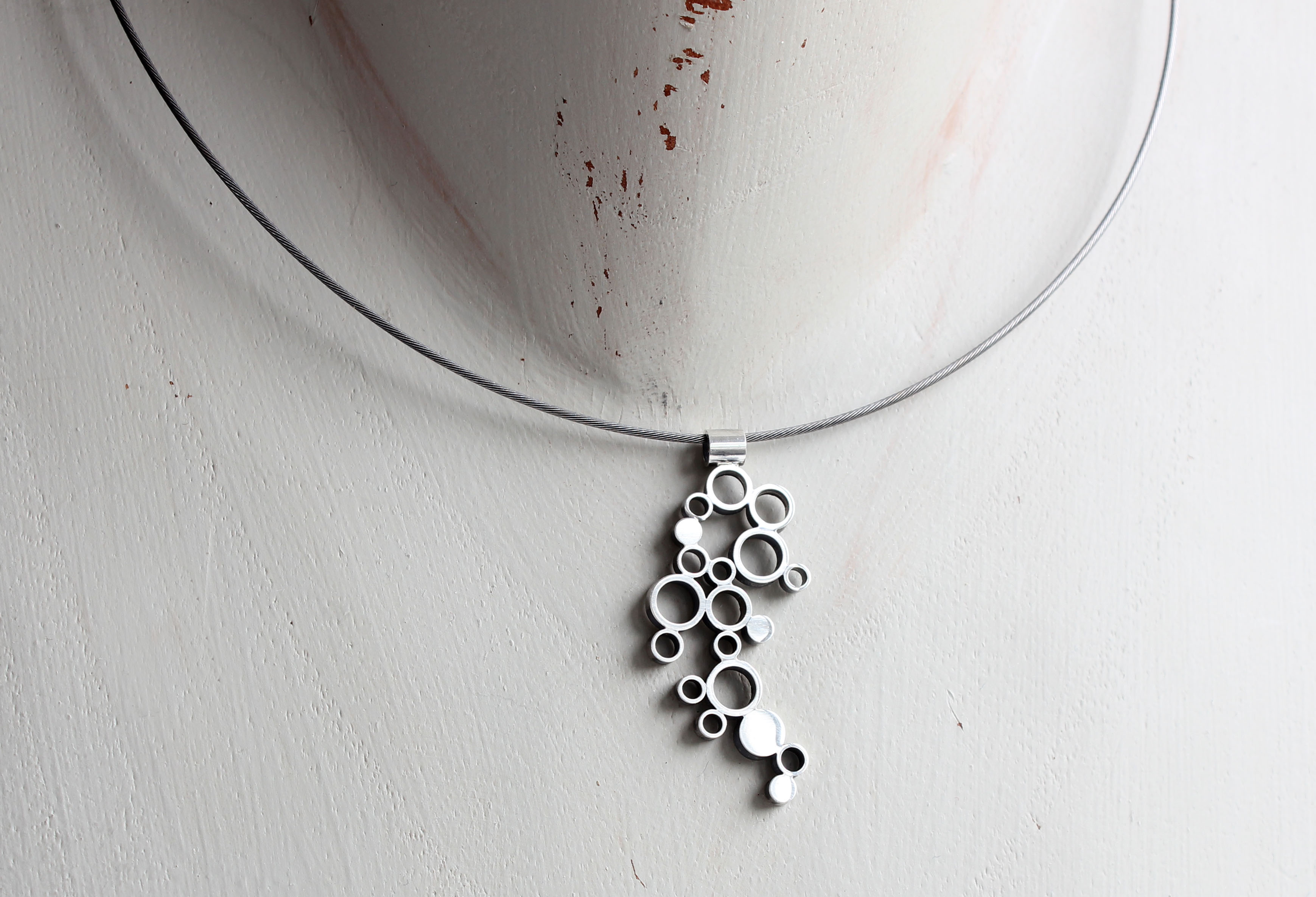 Circles Pendant on Cable Necklet