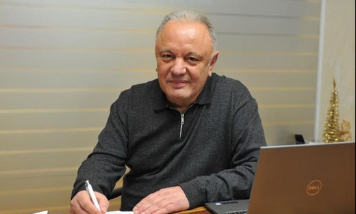 Great sadness, the well-known doctor passed away while waiting for a phone call...