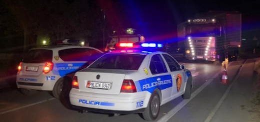 Aksident pranë ish-Hipotekës, automjeti luksoz godet vajzën në vizat e bardha