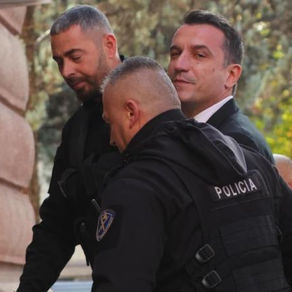 Në vend të tij flet mbrojtja, ja kë ka zgjedhur Erion Veliaj si avokat