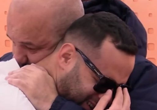 Largimi i Ilir Vrenozit sjell lot dhe emocione brenda shtëpisë më të famshme në Shqipëri, me Stenaldon duke i premtuar se do ta ndjekë pas