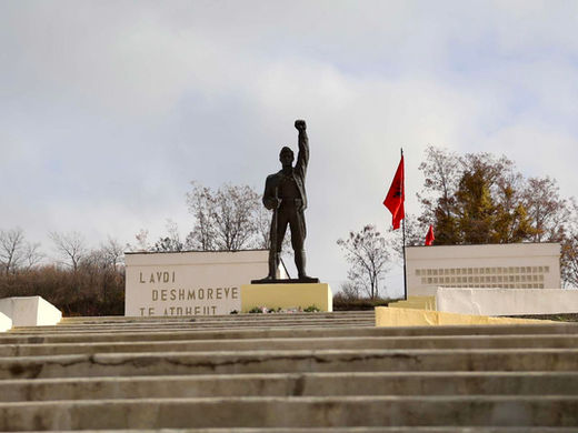 "29 Nëntori"/ Shqiptarët festojnë sot 81-vjetorin e Çlirimit