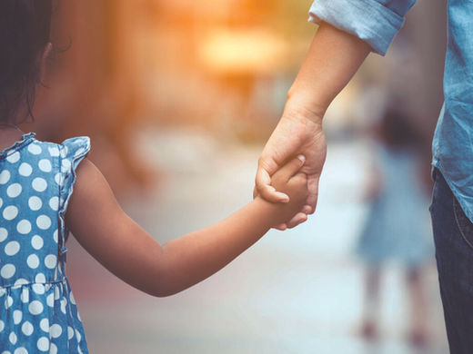 Kompensimi për fëmijët nën 18 vjeç do përfitohet edhe me 1 muaj punësim