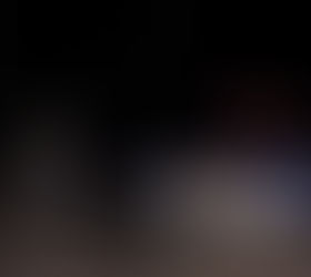 Shoferi i ri përplaset me 4 automjete të parkuara