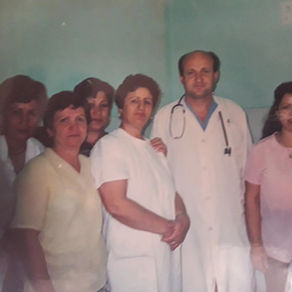 Rrënjët e Kolonjës/ Bilbil Rakipi, mjeku anestezist-reanimator i përkushtuar!