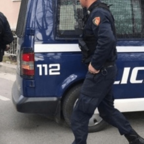 LAJMI FUNDIT/ RENEA zbarkon në Korçë, kontrolle për kapjen e një personi me rrezikshmëri të lartë